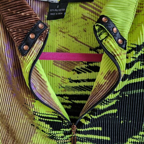 Jamie Sadock Women’s Top Size Small Neon Crinkle Abstract Bold Golf Athletic EUC - Picture 6 of 9